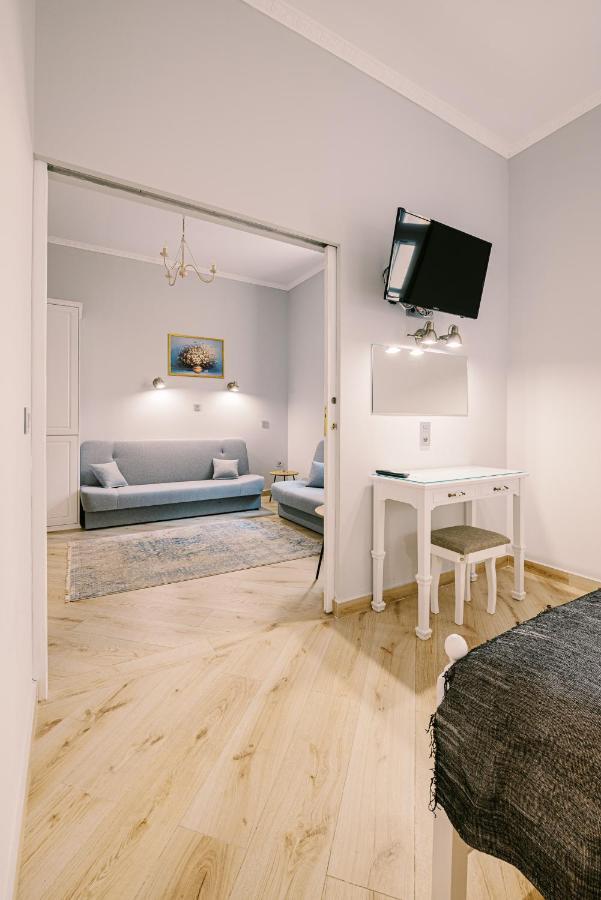 Neapolis 1897 Boutique Luxury Rooms Athens Exterior photo
