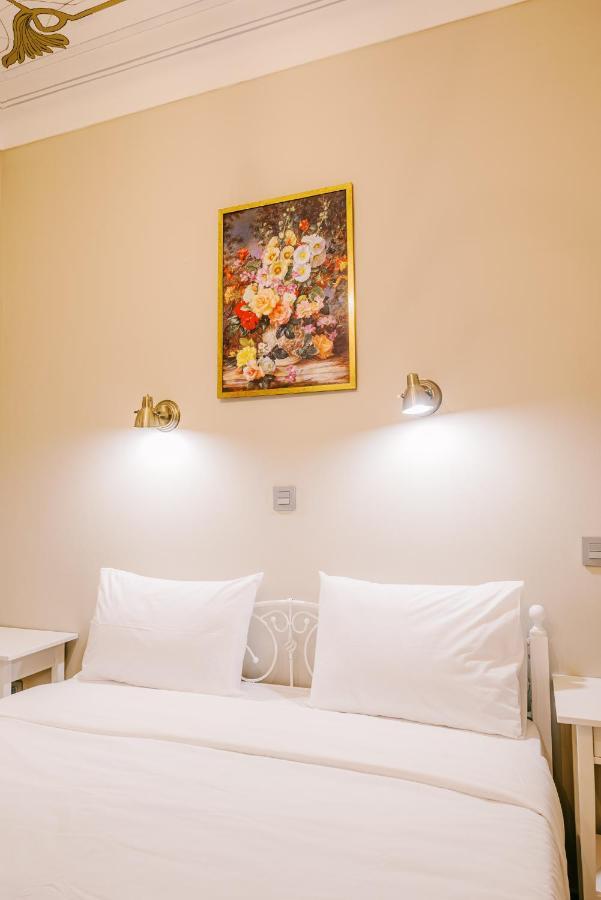 Neapolis 1897 Boutique Luxury Rooms Athens Exterior photo
